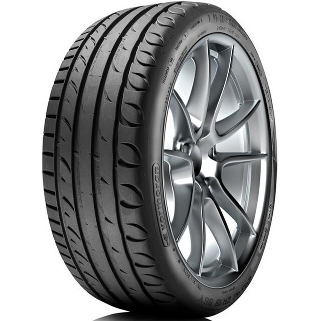 Літні шини Kormoran UHP 205/55 R17 95V XL