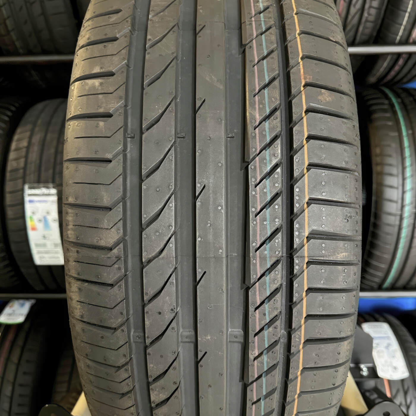 Літні шини Continental ContiSportContact 5 235/55 R18 100V ContiSeal-зображення-4