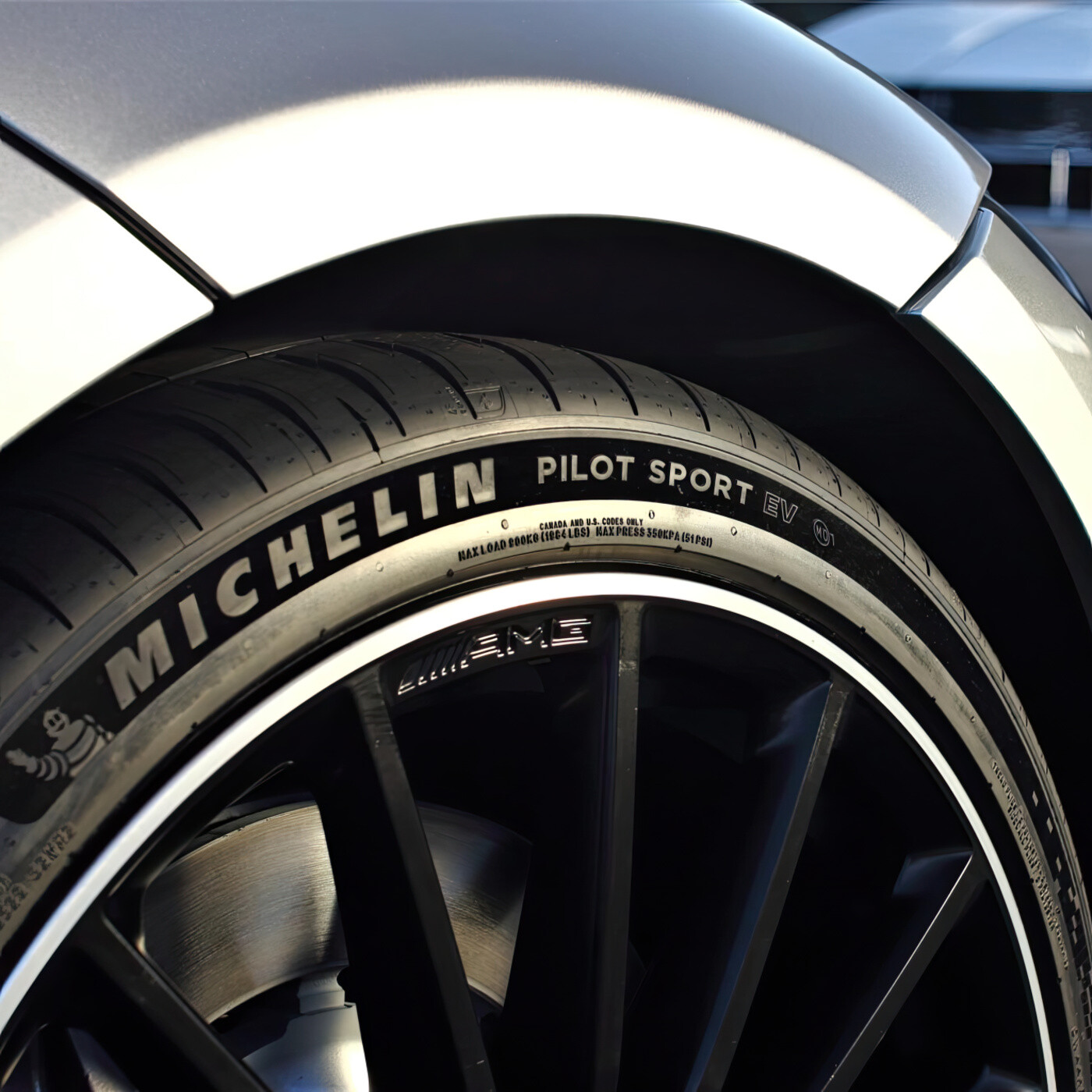 Літні шини Michelin Pilot Sport EV 285/45 R22 110V XL SelfSeal TPC-зображення-4