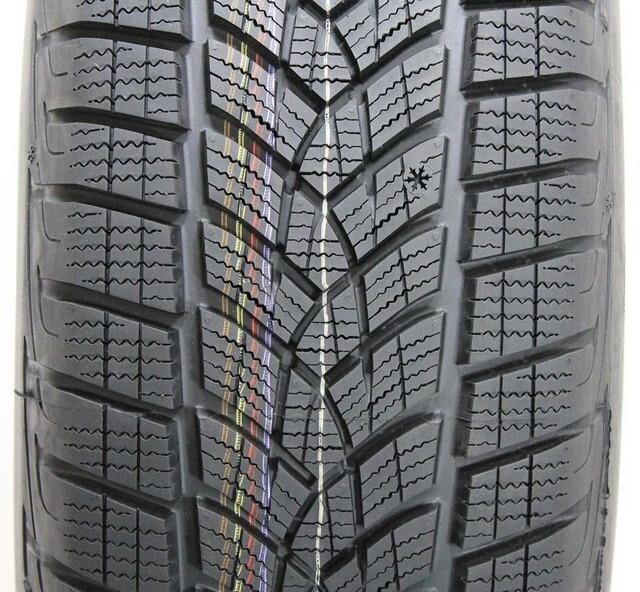 Зимові шини Goodyear UltraGrip Ice SUV Gen-1 245/55 R19 107T XL-зображення-3