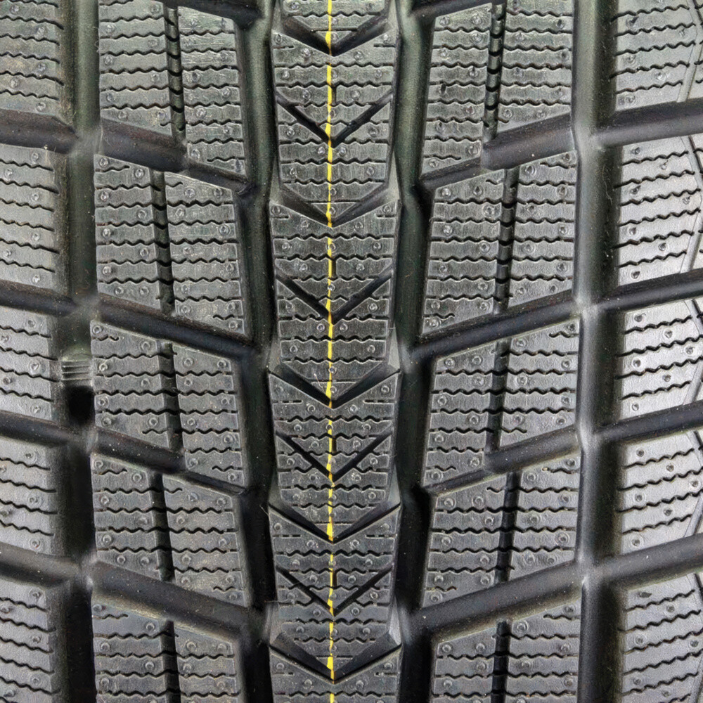 Зимові шини Roadstone Winguard Ice SUV 265/60 R18 110Q-зображення-4