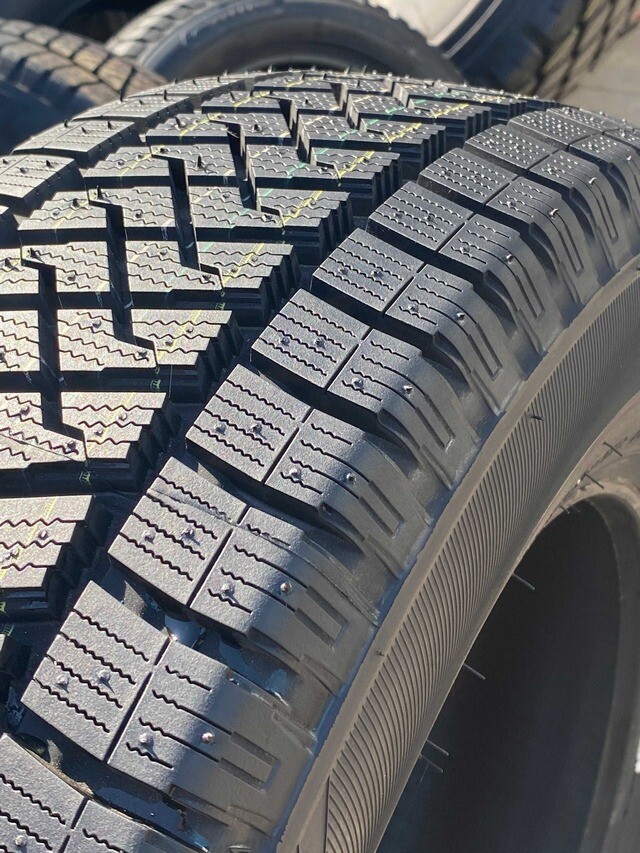 Зимові шини Lassa Wintus 2 215/65 R15C 104/102T-зображення-2