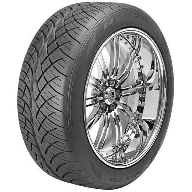 Літні шини Nitto NT420S 235/55 R18 104V XL