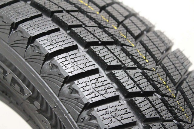 Зимові шини Nexen Winguard Ice SUV 225/65 R17 102Q-зображення-3